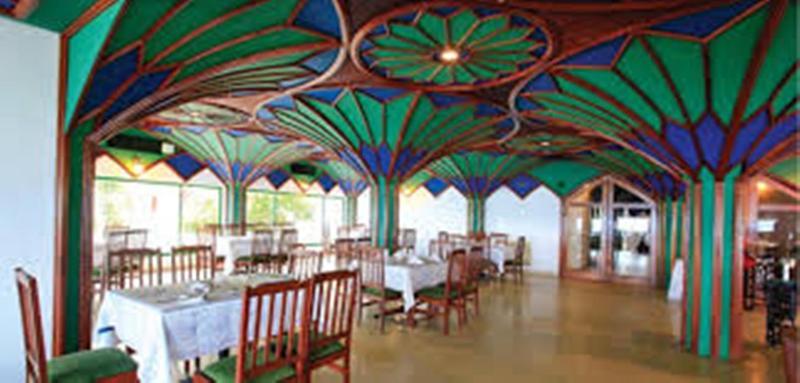 Peacock Beach Hotel Хамбантота Экстерьер фото